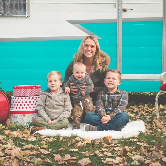 Meet your Posh Ambassador, Karissa - Picture 3 of 3